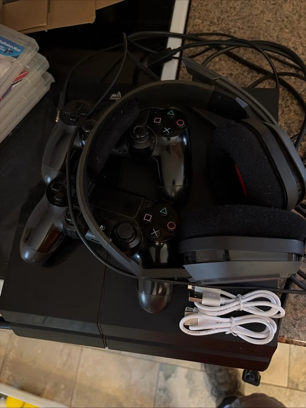 Sony PS4 500 GB (FAT) Bundle in Black W/Astro A10 Headset, Controllers & Games